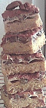 pecan meringue squares are ready to eat