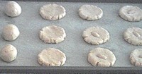 shaping Chinese almond cookies