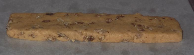 Forming biscotti log