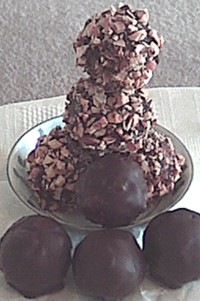 peanut butter balls with and without peanut coating